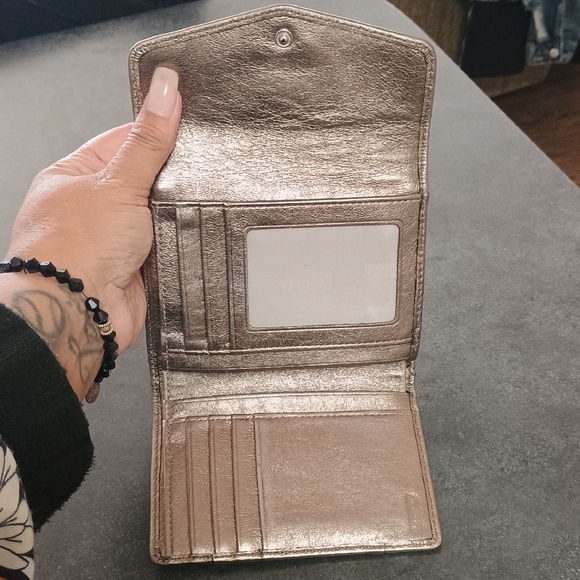 Vintage Coach Madison Metallic Taupe Leather Tri Fold Wallet - Picture 2 of 5